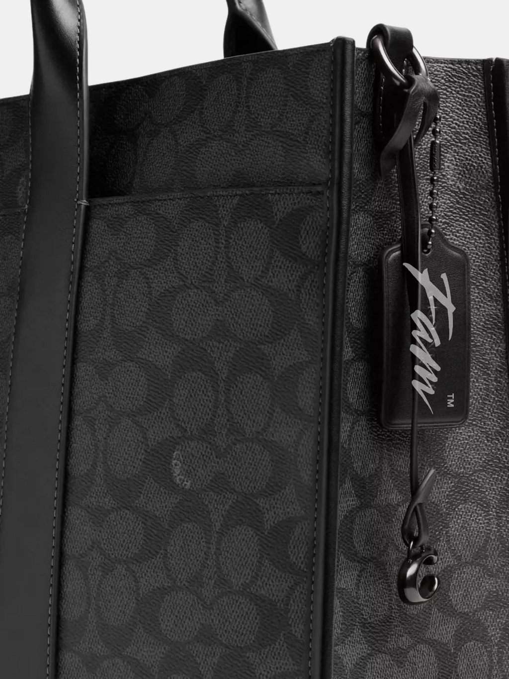 COACH Wesley Tote in Signature Canvas